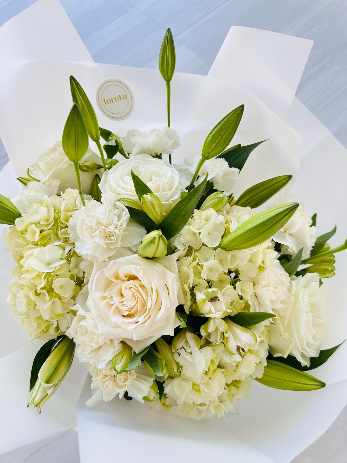 Divine Perfection Petal Bouquet