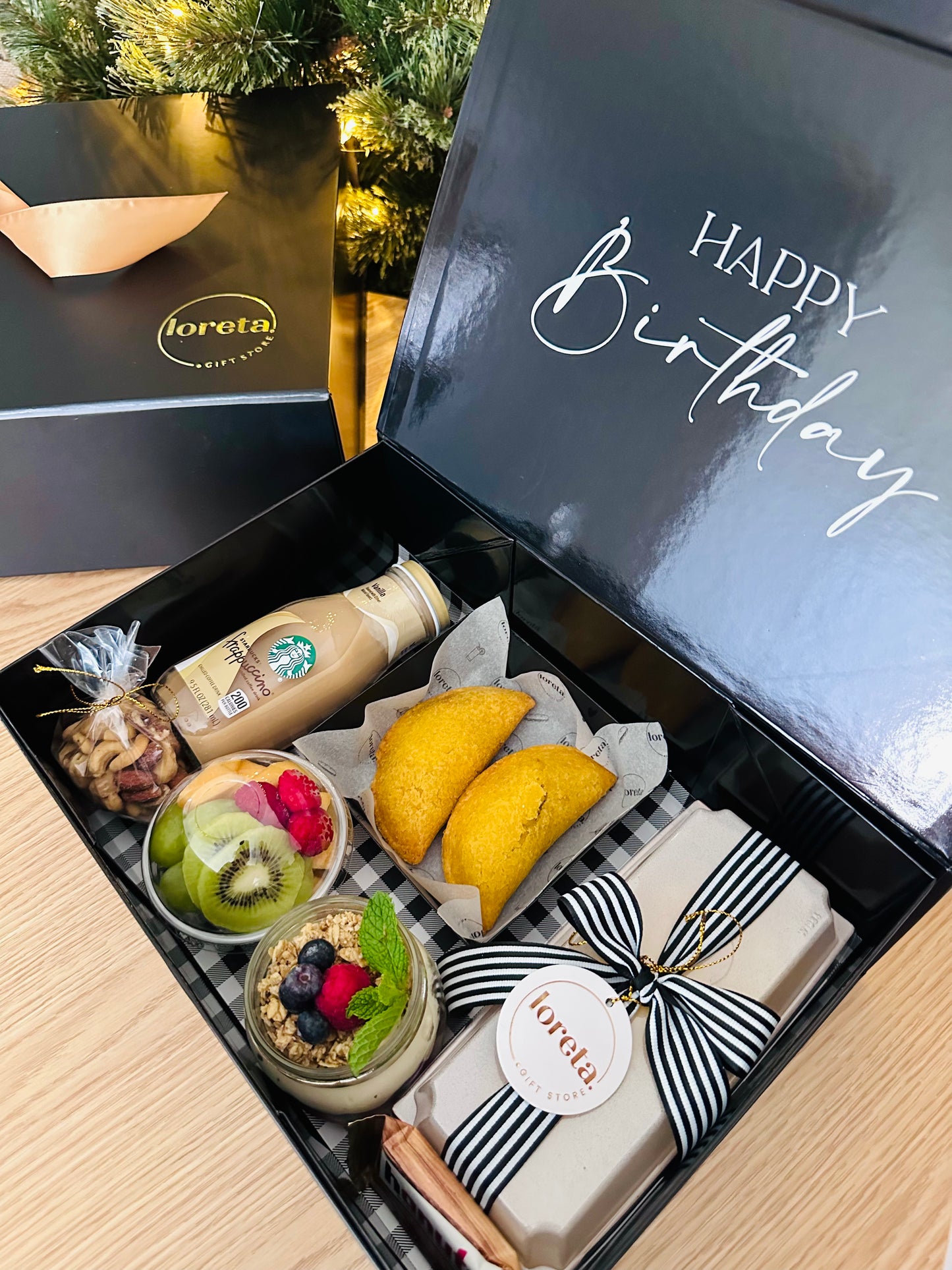 Bora Bora Breakfast Box