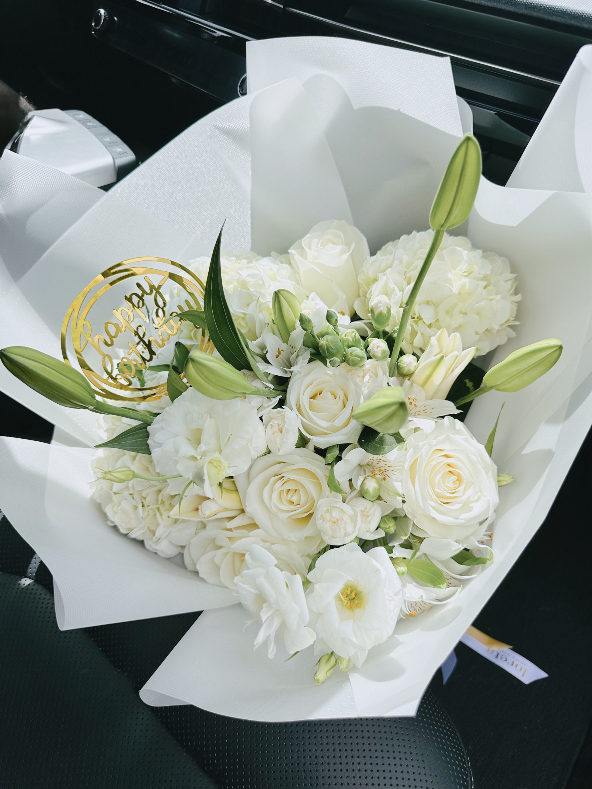 White bouquet