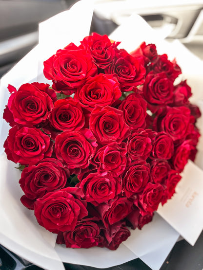 Scarlet Passion - Valentine's Red Roses Bouquet