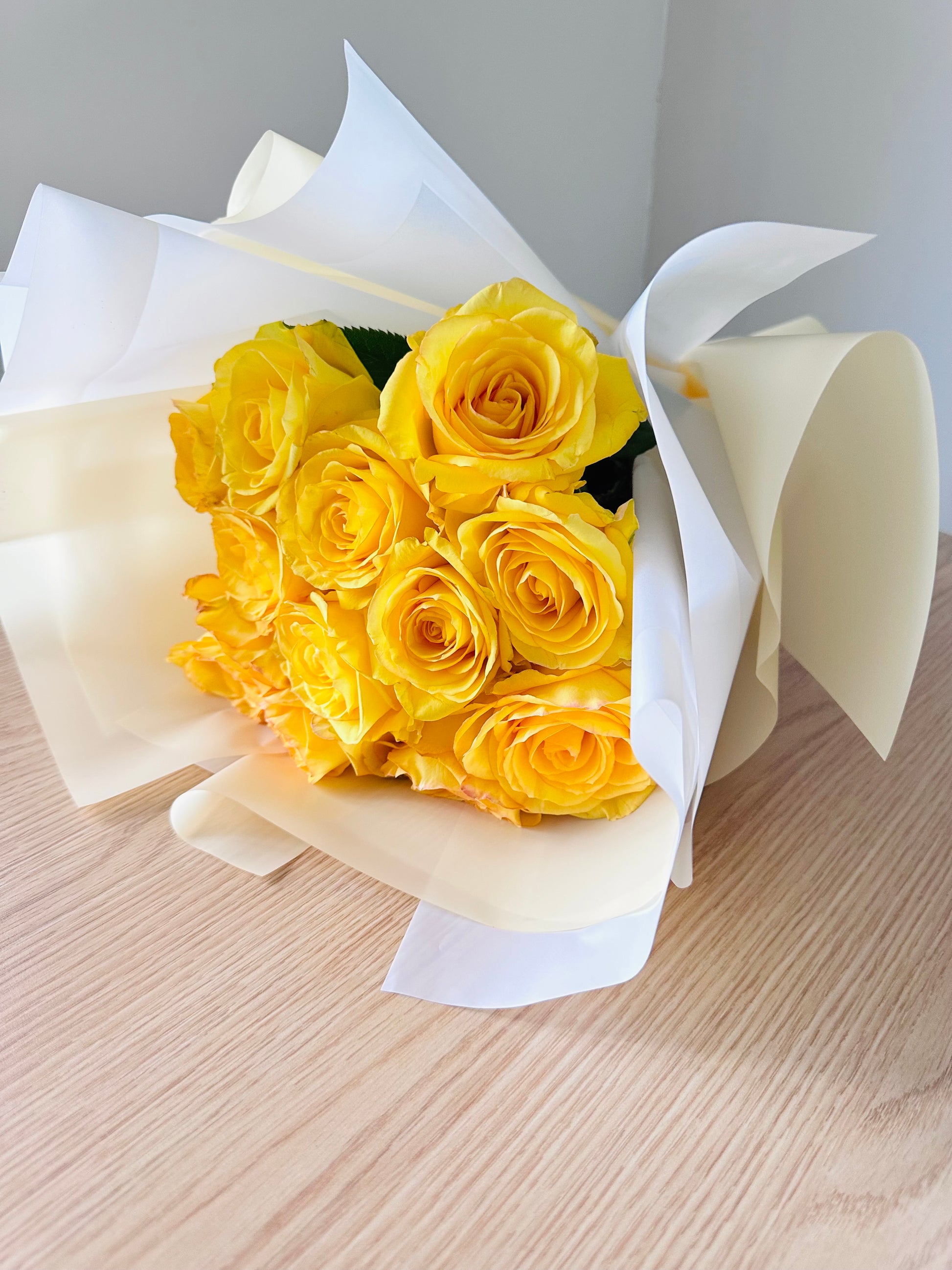 yellow rose bouquet