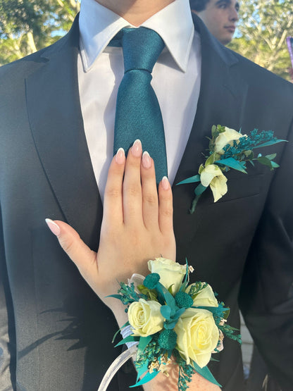 Floralis Corsage